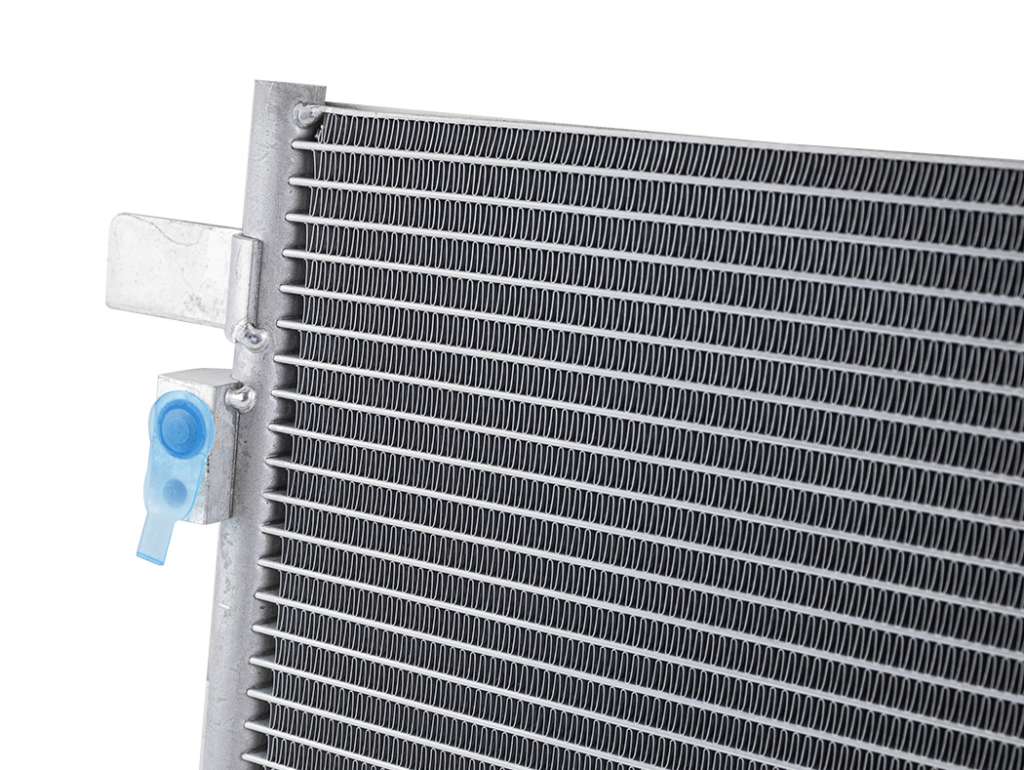 RADIADOR AIRE ACONDICIONADO GM SAIL 15/