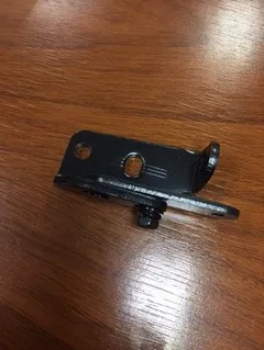Guía inferior derecha para puerta corrediza
