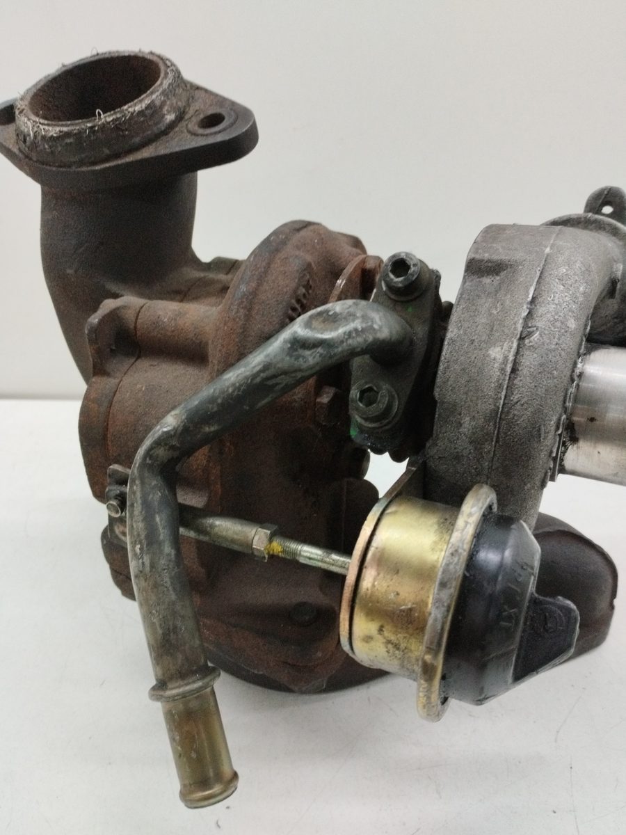 Turbocompresor Peugeot 405 Berlina 1987-1996 GRD-Turbo Exclusive 1.9L 66kW 9621569080