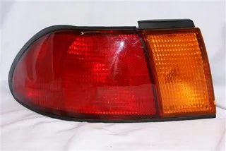 FAROL TRA IZQ NISSAN SENTRA B14 94 (MEXICO) DEPO