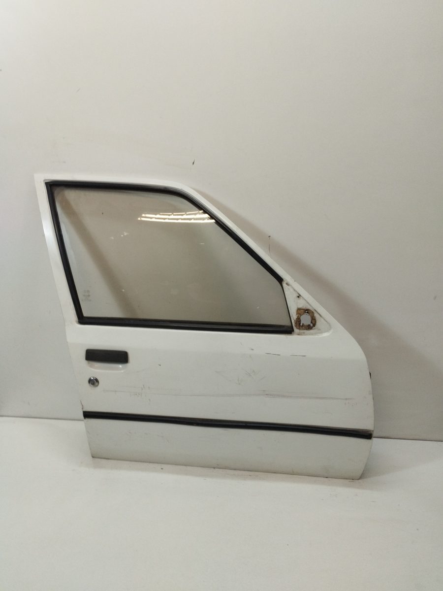 Puerta Delantera Derecha Peugeot 205 Berlina 1983-1998 Mito