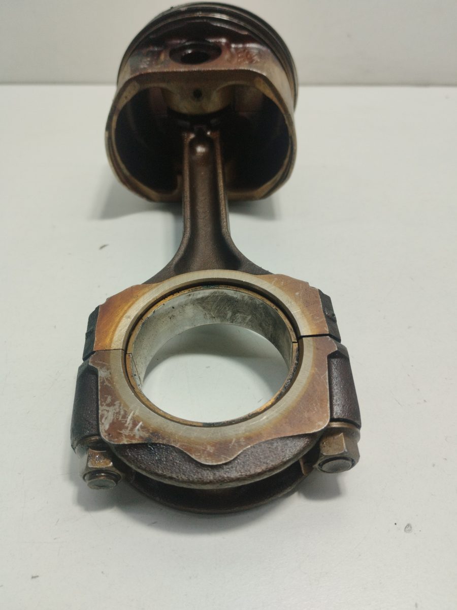 Piston Y Biela Renault Clio Ii Fase I (B/CBO) 1998-2001 1.6 Initiale (B/CBOD) 1.6L 66kW