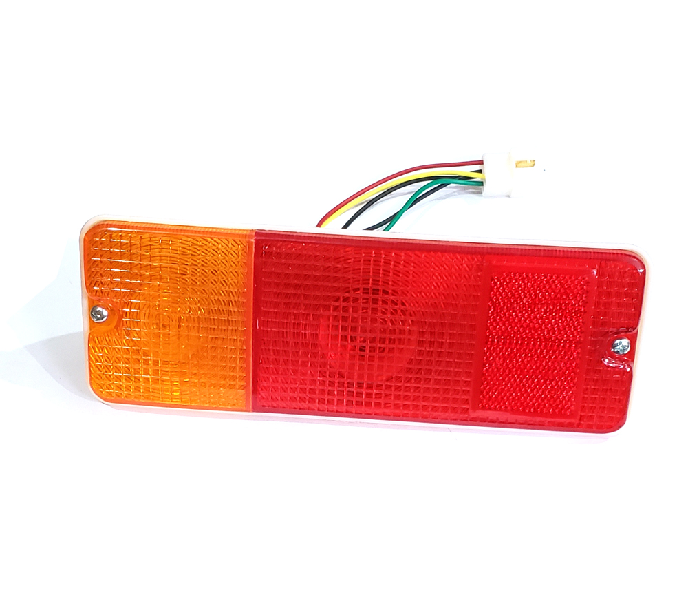 FAROL EFFA CARGO PICK-UP TRAS DERECHO / IZQUIERDO 230x80mm