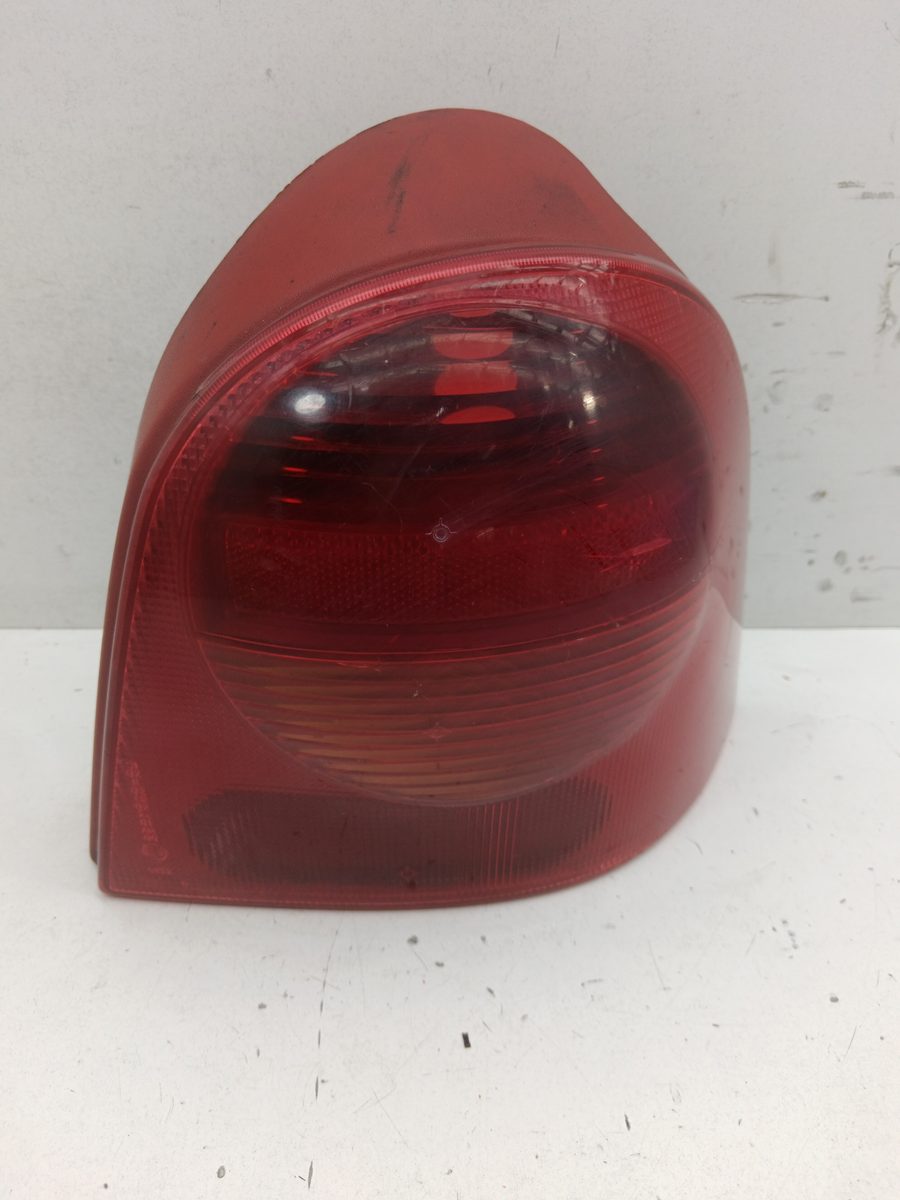 Farol Trasero Derecho Exterior Renault Twingo (CO6) 1993-2007 Privilege (C068/6C/6D)