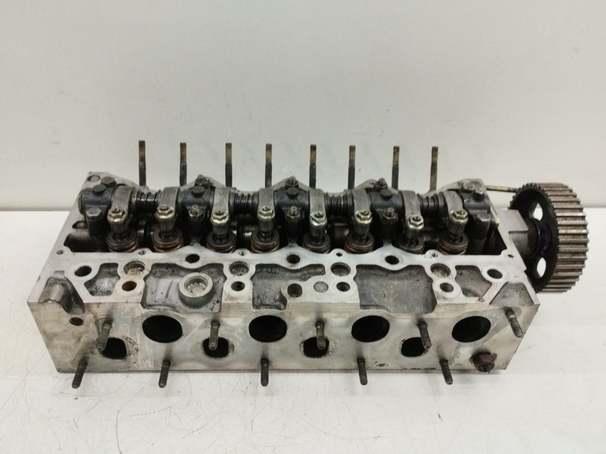 Tapa De Cilindros Renault Trafic 1981-Actualidad 2.1 Diesel 2.1L 43kW 599290
