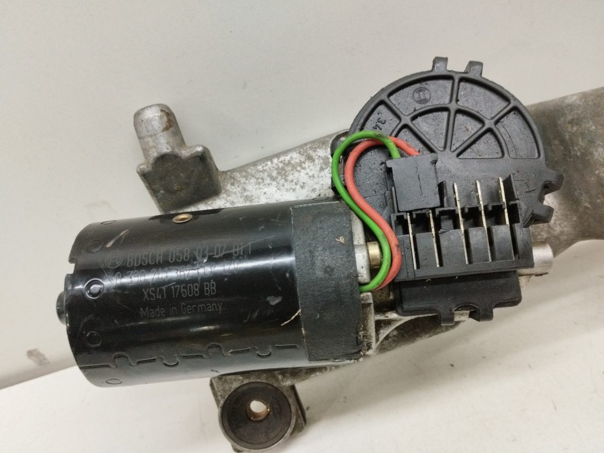 Motor Limpia Delantero Ford Focus Berlina (CAK) 1998-2004 0390241362