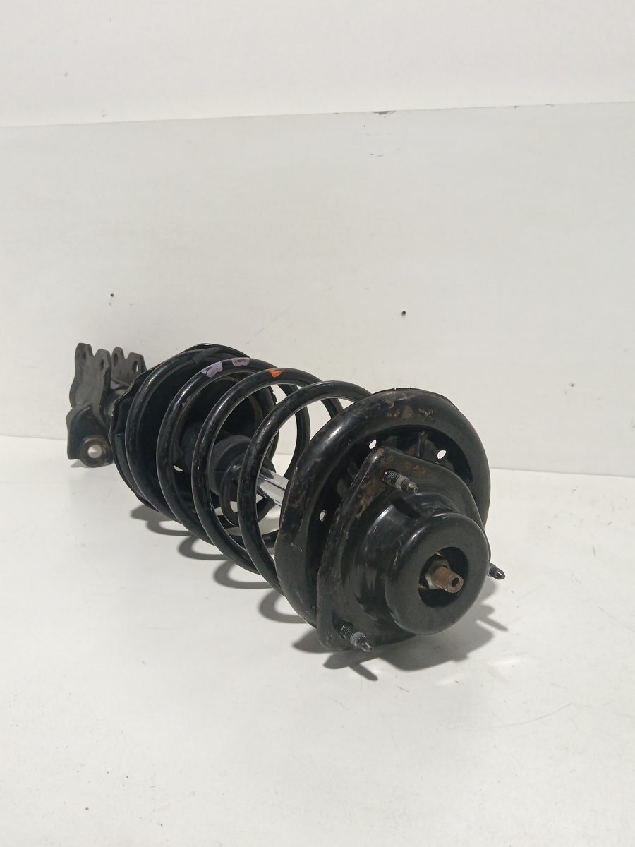 Amortiguador Delantero Izquierdo Nissan Sunny Van 1992-1996 750825