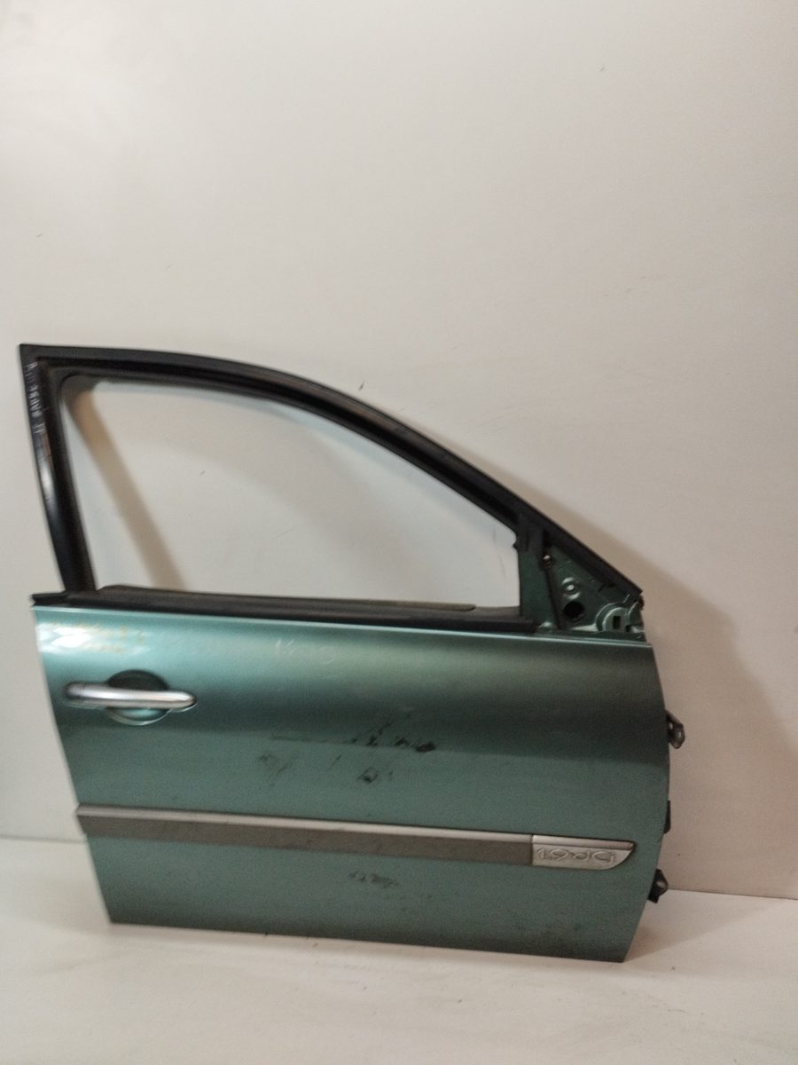Puerta Delantera Derecha Renault Megane II Classic Berlina 2003-2010 Diesel