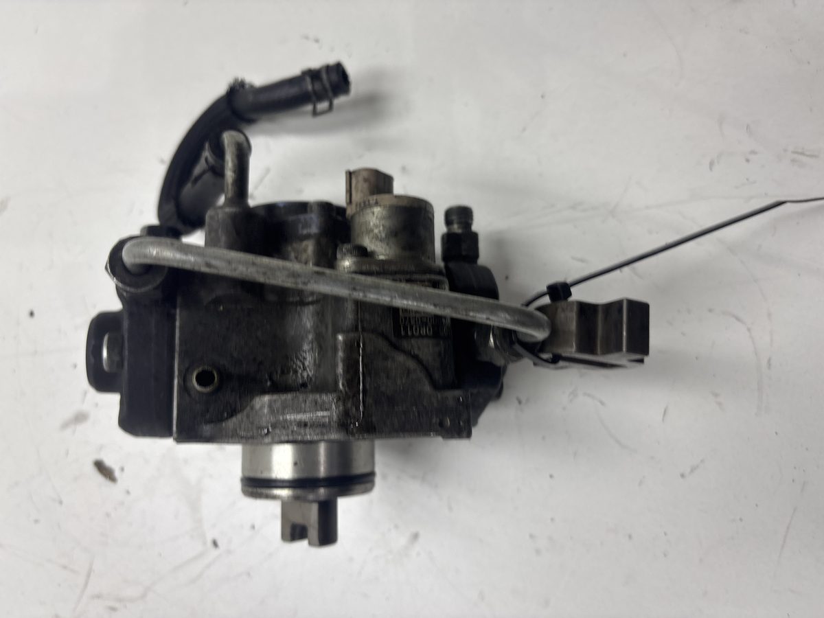 Bomba Inyeccion Toyota Corolla (E12) 2001-2007 2.0 Turbodiesel CAT 2.0L 85kW 221000R011