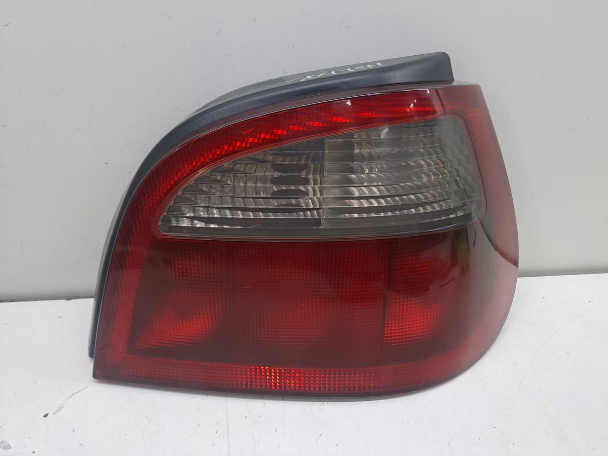 Farol Trasero Derecho Exterior Renault Megane I Fase 2 Berlina (BA0) 1999-2002 7700428321