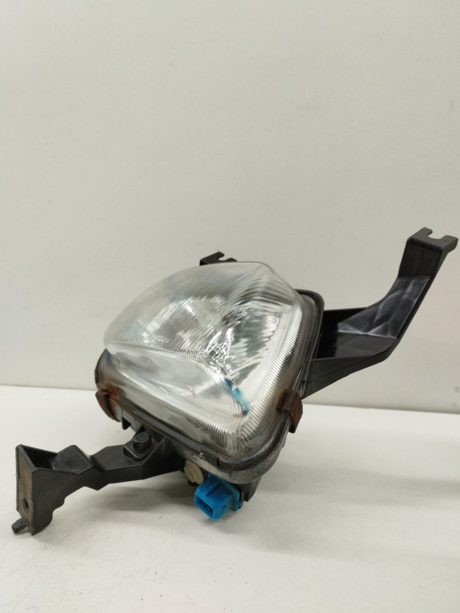 Faro Caminero Derecho Peugeot 306 Berlina 3/4/5 Puertas (S2) 1997-2003 Style 5502008R