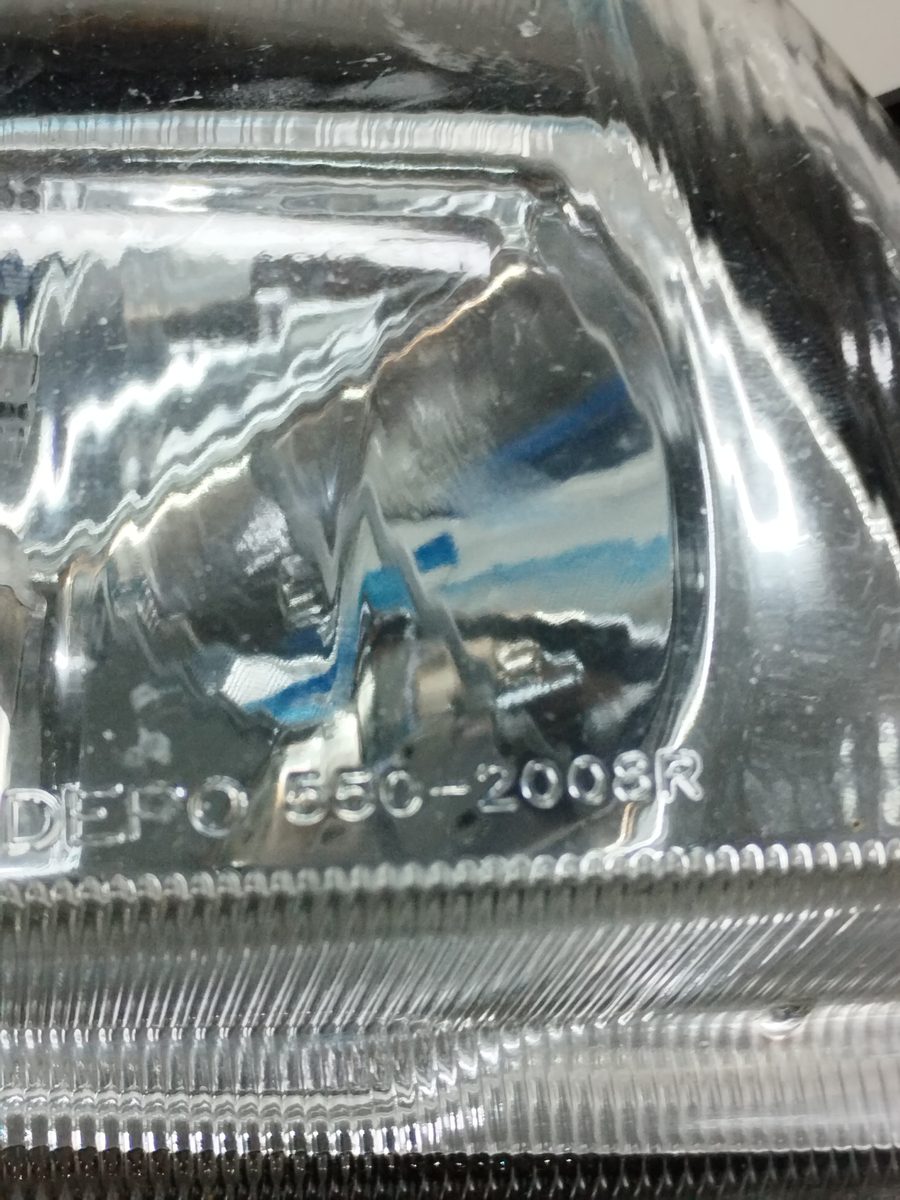 Faro Caminero Derecho Peugeot 306 Berlina 3/4/5 Puertas (S2) 1997-2003 Style 5502008R