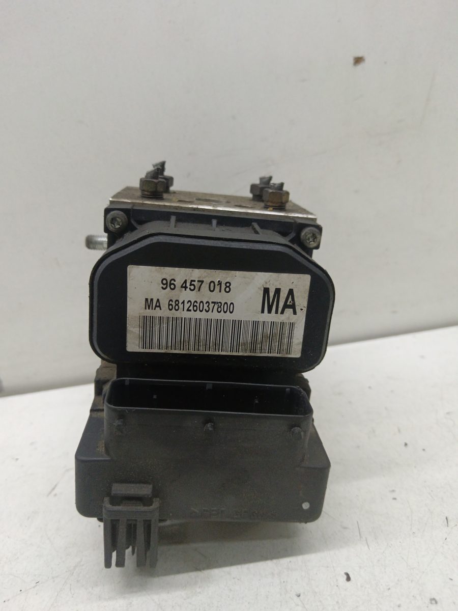 Modulo Abs Chevrolet Spark 2005-2011 S 0.8L 38kW 96457018