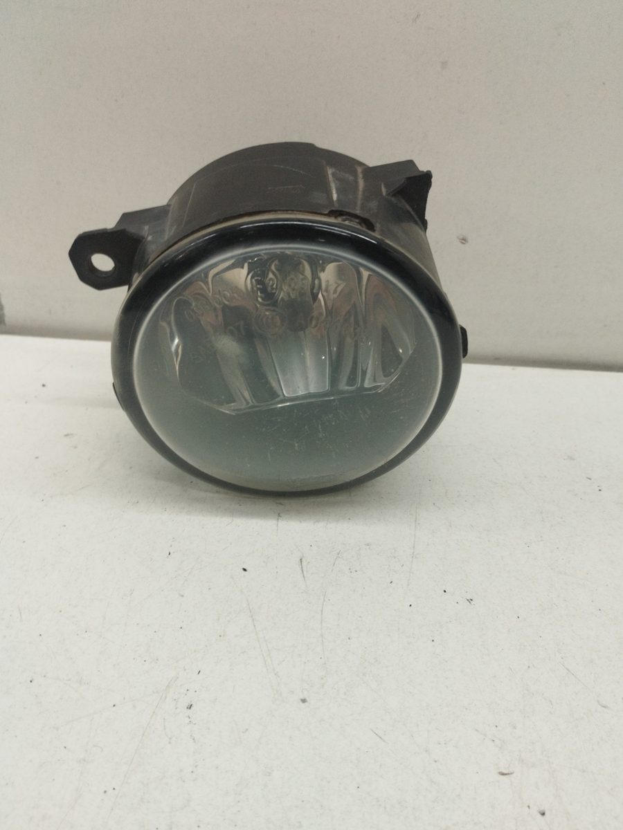 Faro Caminero Derecho Citroën C4 Berlina 2004-2011 / DV6TED4)