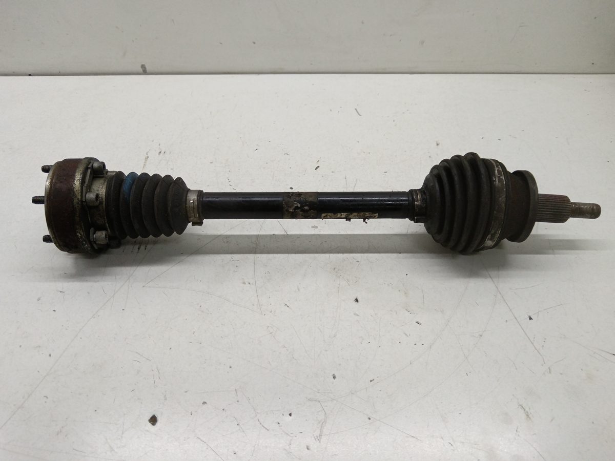 Semieje Delantero Derecho Volkswagen Fox (5Z1) 2005-2012 Básico 1.4L 55kW 951955H