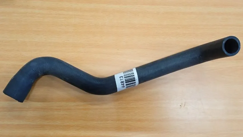 Manguera de radiador inferior