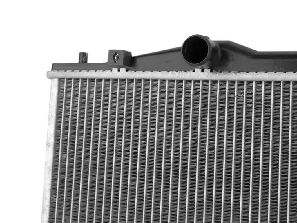 RADIADOR AGUA BYD S6 2.0 16V 13/.. C/AA