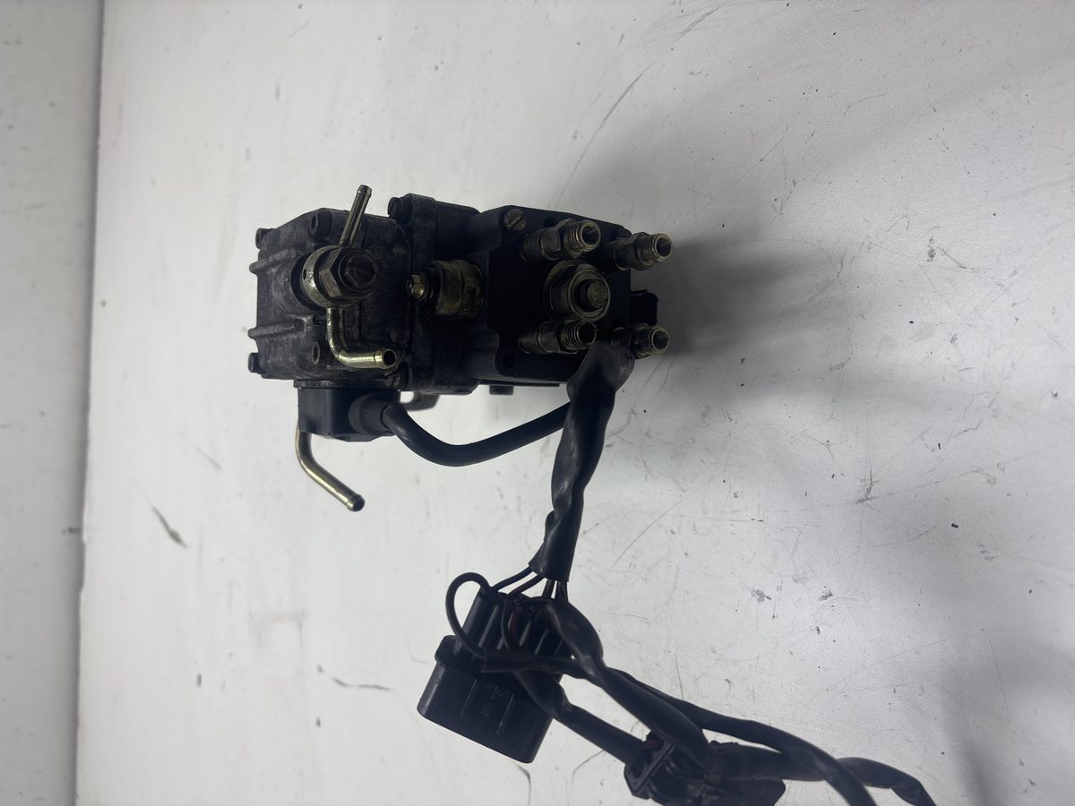 Bomba Inyeccion Hyundai H1 2008-2019 Kasten (Flügeltüren h.) 2.5L 81kW 3310442000
