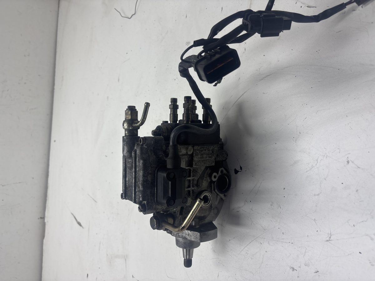 Bomba Inyeccion Hyundai H1 2008-2019 Kasten (Flügeltüren h.) 2.5L 81kW 3310442000