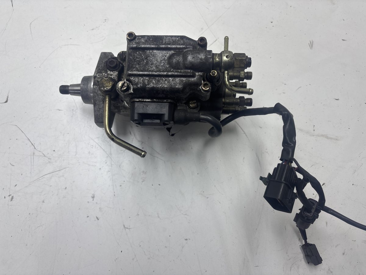 Bomba Inyeccion Hyundai H1 2008-2019 Kasten (Flügeltüren h.) 2.5L 81kW 3310442000