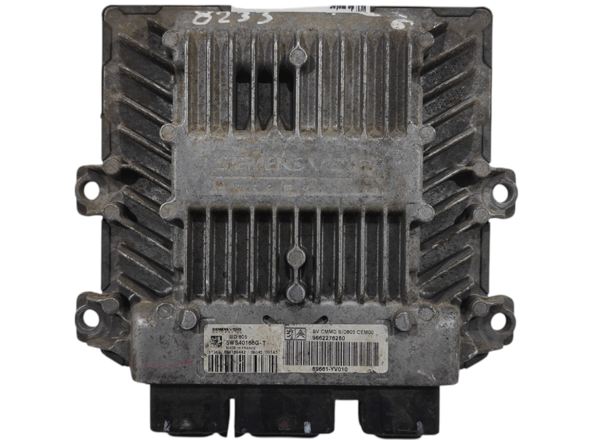 ECU de motor Peugeot Citroen 1.4 HDi 8HT / DV4TD , Ref: 8233-K3A8