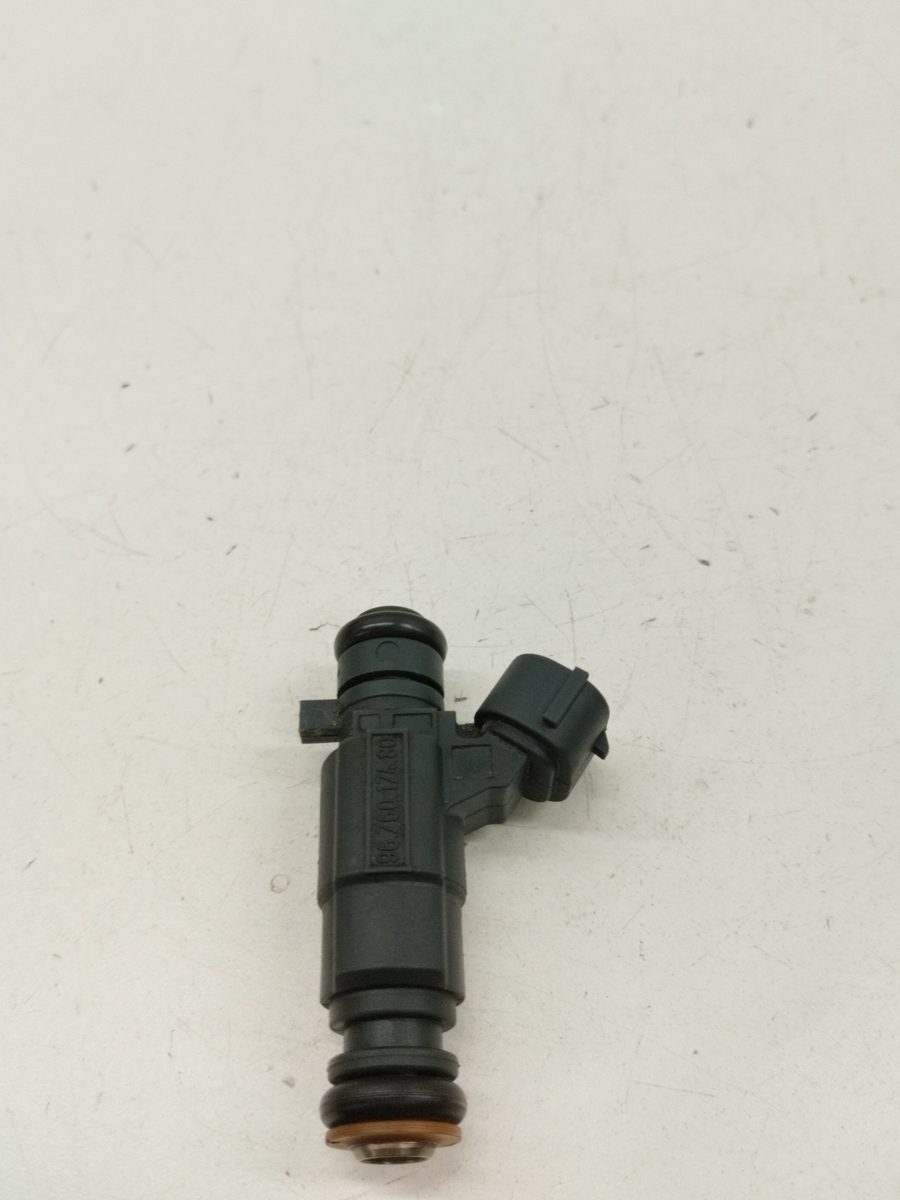 Inyector Peugeot 208 2012-2019 Access 1.0L 50kW 9676017480