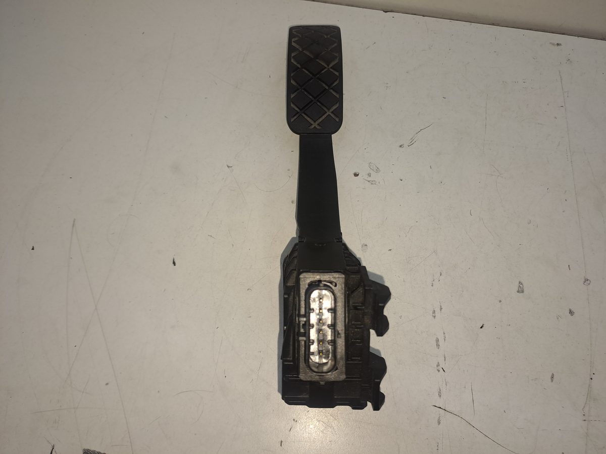 Acelerador Electronico Volkswagen Up! (122) 2016-2018 * 1S1721503A