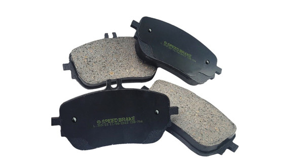 JUEGO PASTILLAS CERAMICA M-BENZ A/B 160/180/200 CLA180/200