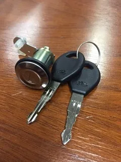 Cilindro de cerradura de puerta delantero derecho