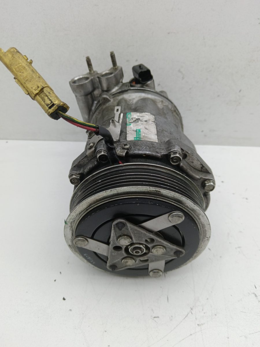 Compresor Aire Acondicionado Peugeot 607 (S2) 2004-2012 2.7 HDi FAP CAT (UHZ / DT17TED4)
