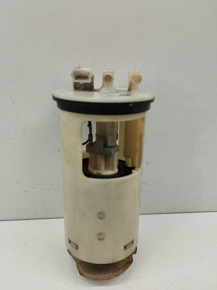 Bomba De Combustible Peugeot 106 (S2) 1996-2004 XN 1.1L 44kW 9613840680