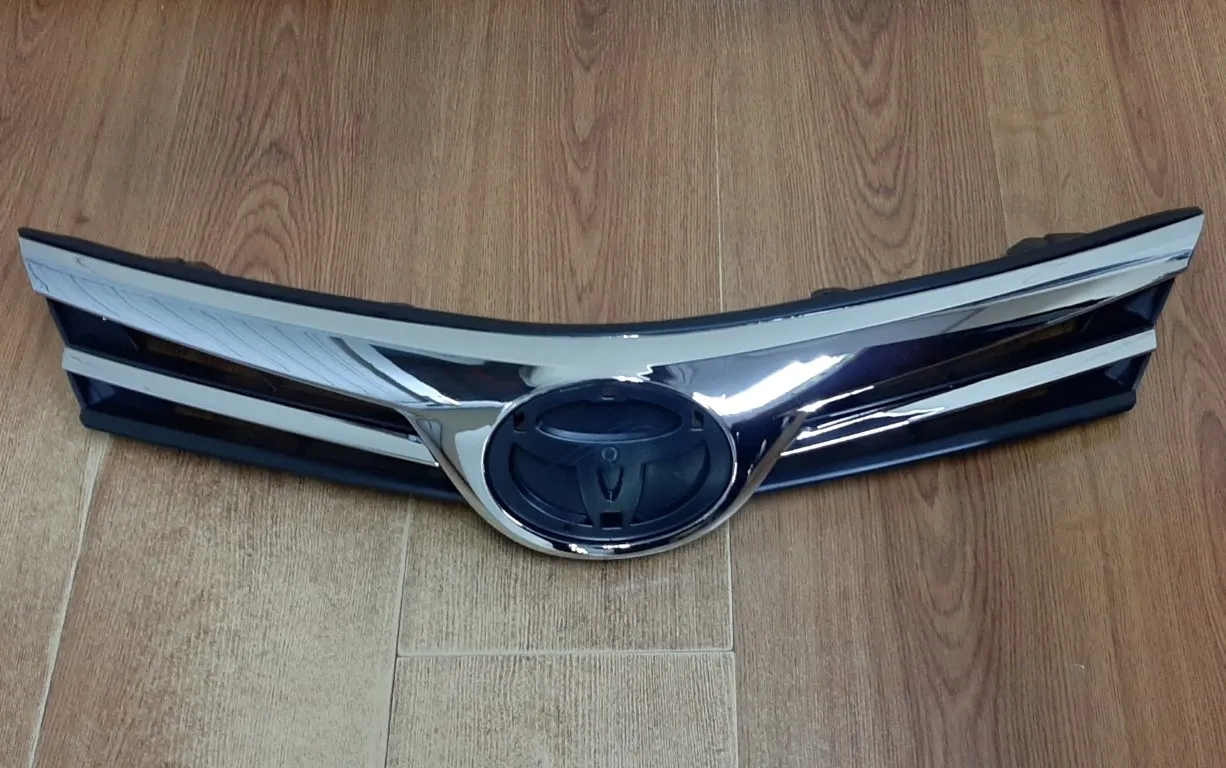 Careta delantera Toyota Corolla