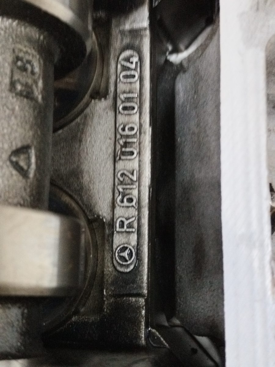 Tapa De Cilindros Mercedes-Benz Clase M (W163) 1997-2005 2.7 CDI 20V CAT R6120160104