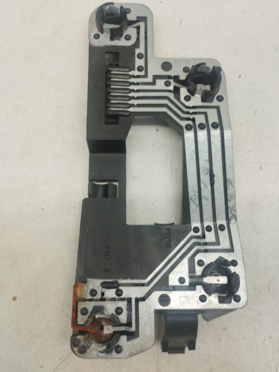 Porta Lampara Trasero Derecho Citroën Saxo 1999-2004 X 2530