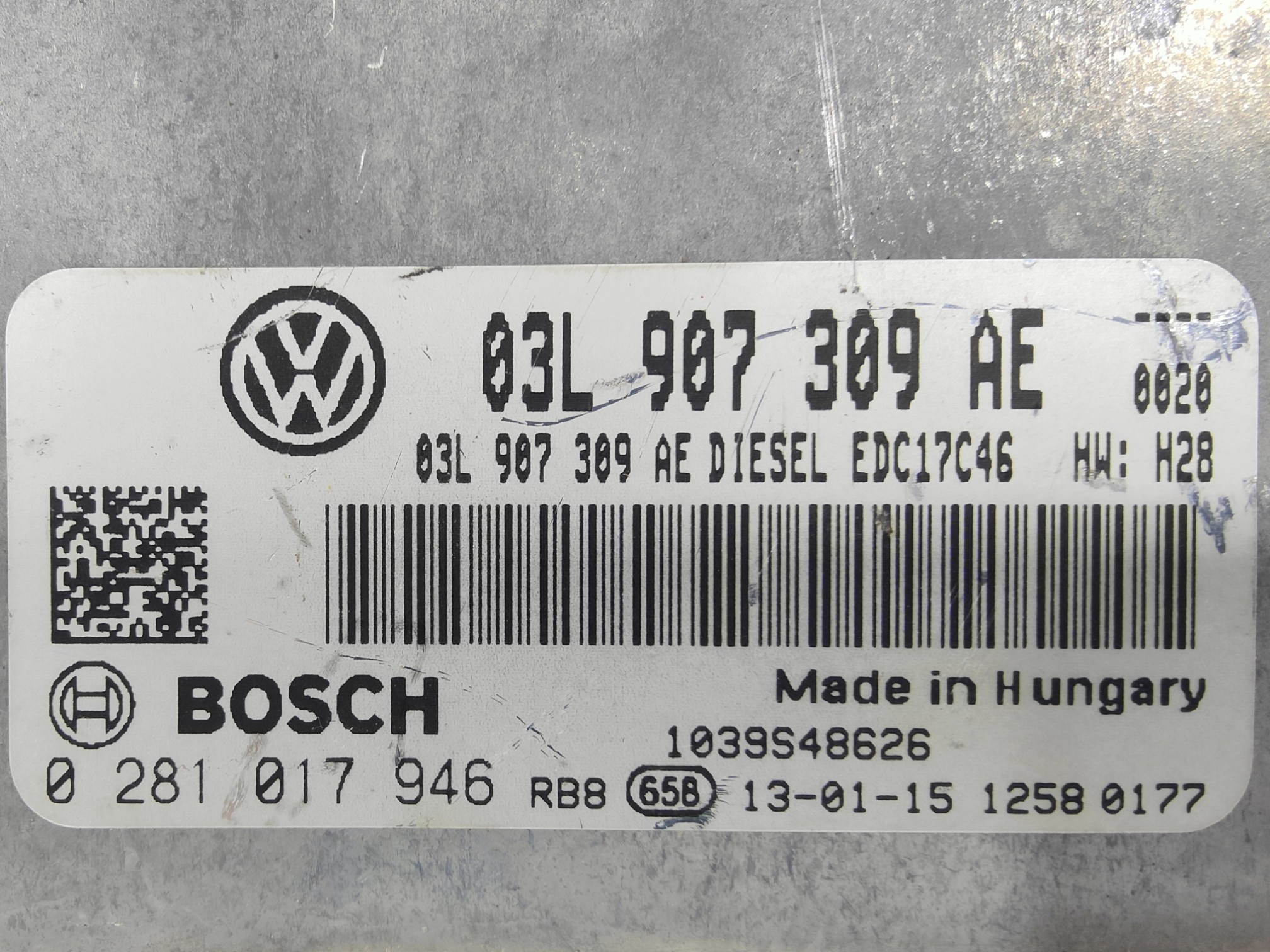 ECU de motor Volkswagen PASSAT 2.0 TDI , Ref: 8211-K3A6