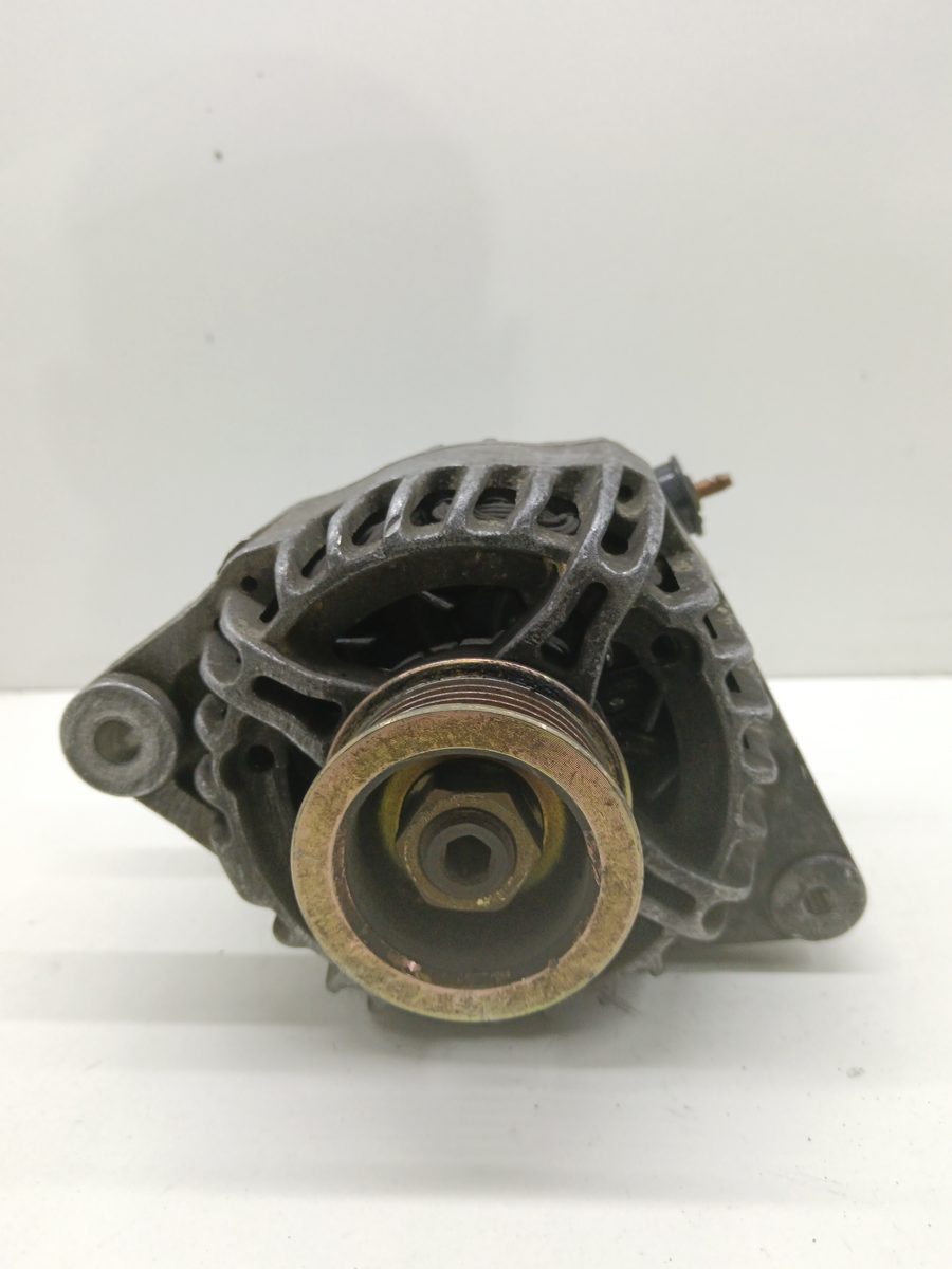 Alternador Toyota Corolla (E11) 1997-2000 1.6 Linea Luna (5-ptas.) 1.6L 81kW 27060