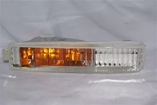 Faro de paragolpes delantero derecho