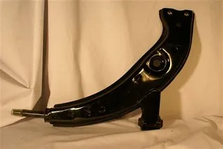 Brazo de suspensión inferior izquierdo