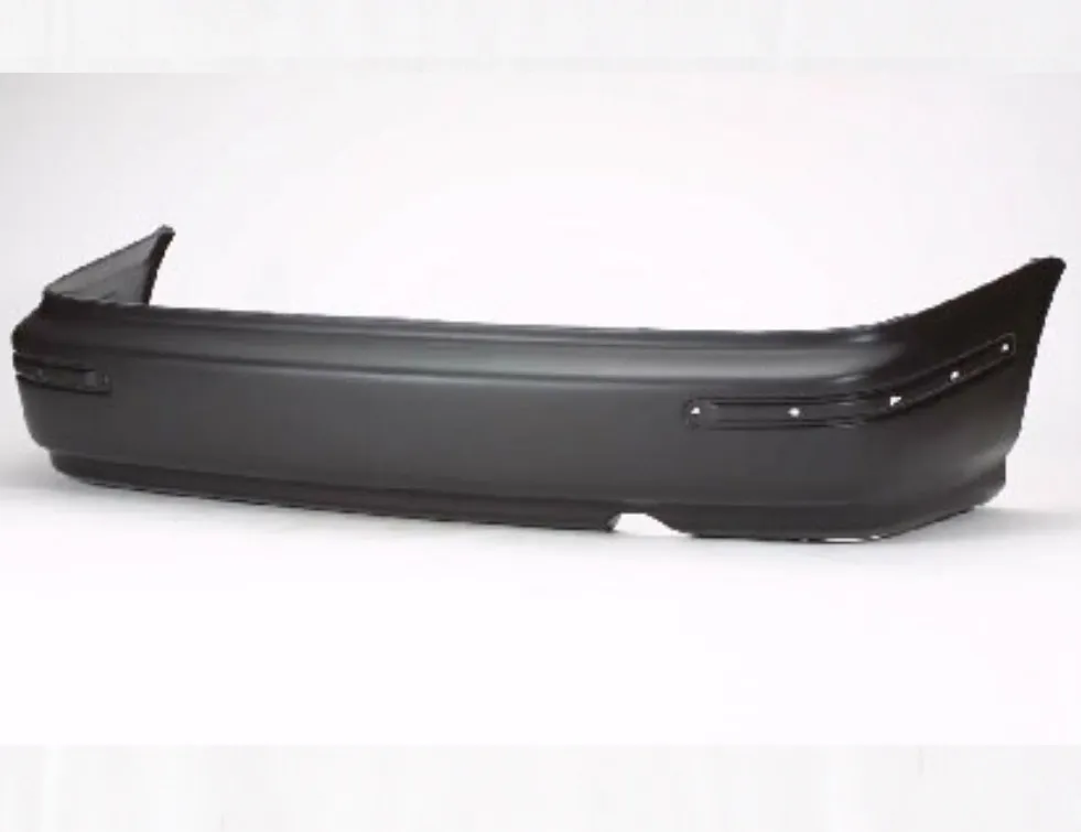 Paragolpes trasero Honda Civic 1996-1998 con vira