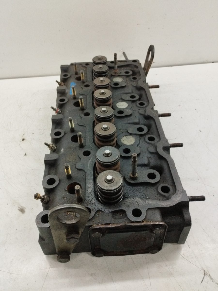 Tapa De Cilindros Nissan Patrol (K/W260) 1989-2002 2.7 Turbodiesel 2.7L 74kW