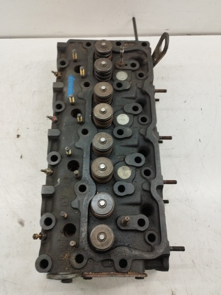 Tapa De Cilindros Nissan Patrol (K/W260) 1989-2002 2.7 Turbodiesel 2.7L 74kW