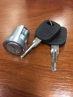 Cilindro de arranque con llave