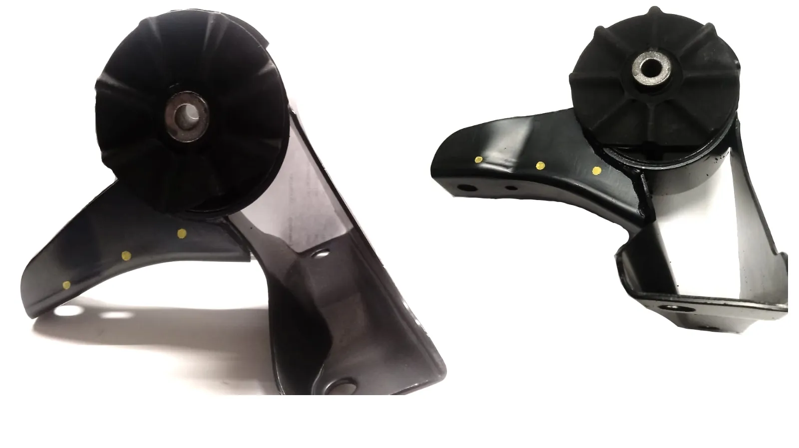 SOPORTE MOTOR DEL DER SUZUKI ALTO 13 ORIGINAL
