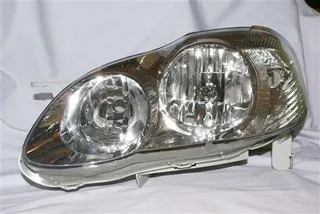 SEMIOPTICA IZQ TOYOTA COROLLA 03 DEPO