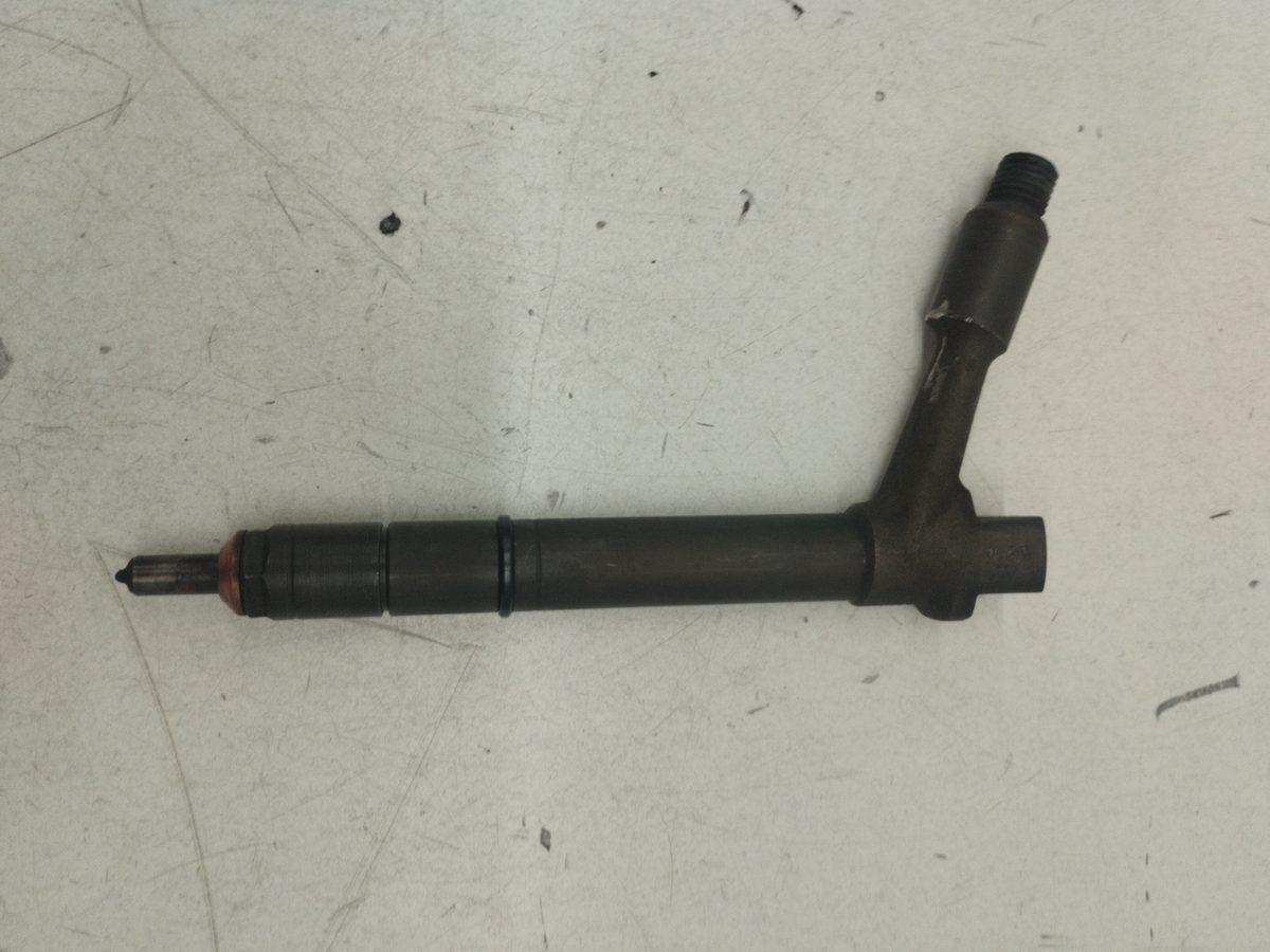 Inyector Chevrolet Meriva 2003-2008 1.7 16V CDTI 1.7L 74kW TJBB01901D