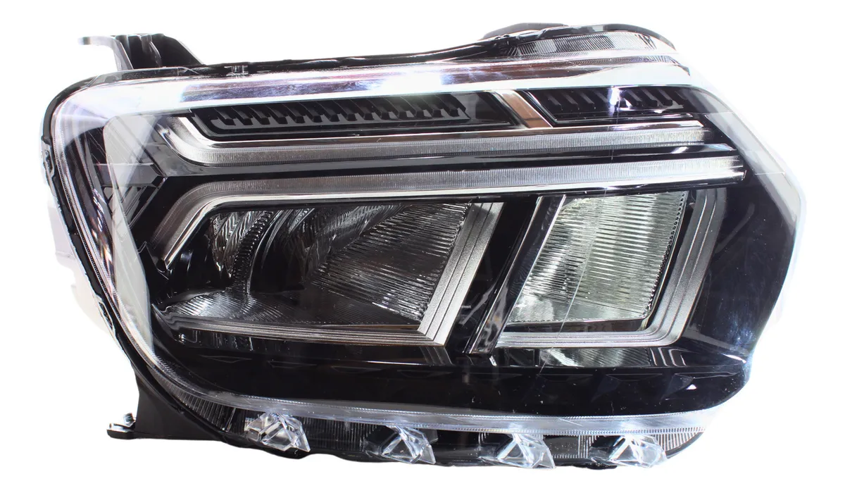 Faro principal delantero derecho con tecnología LED