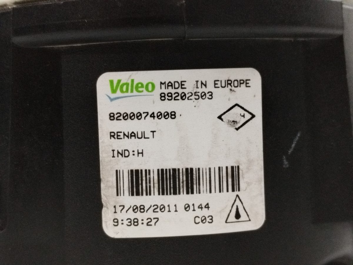 Faro Caminero Derecho Renault Megane Iii Sport Tourer 2009-2018 Business 8200074008