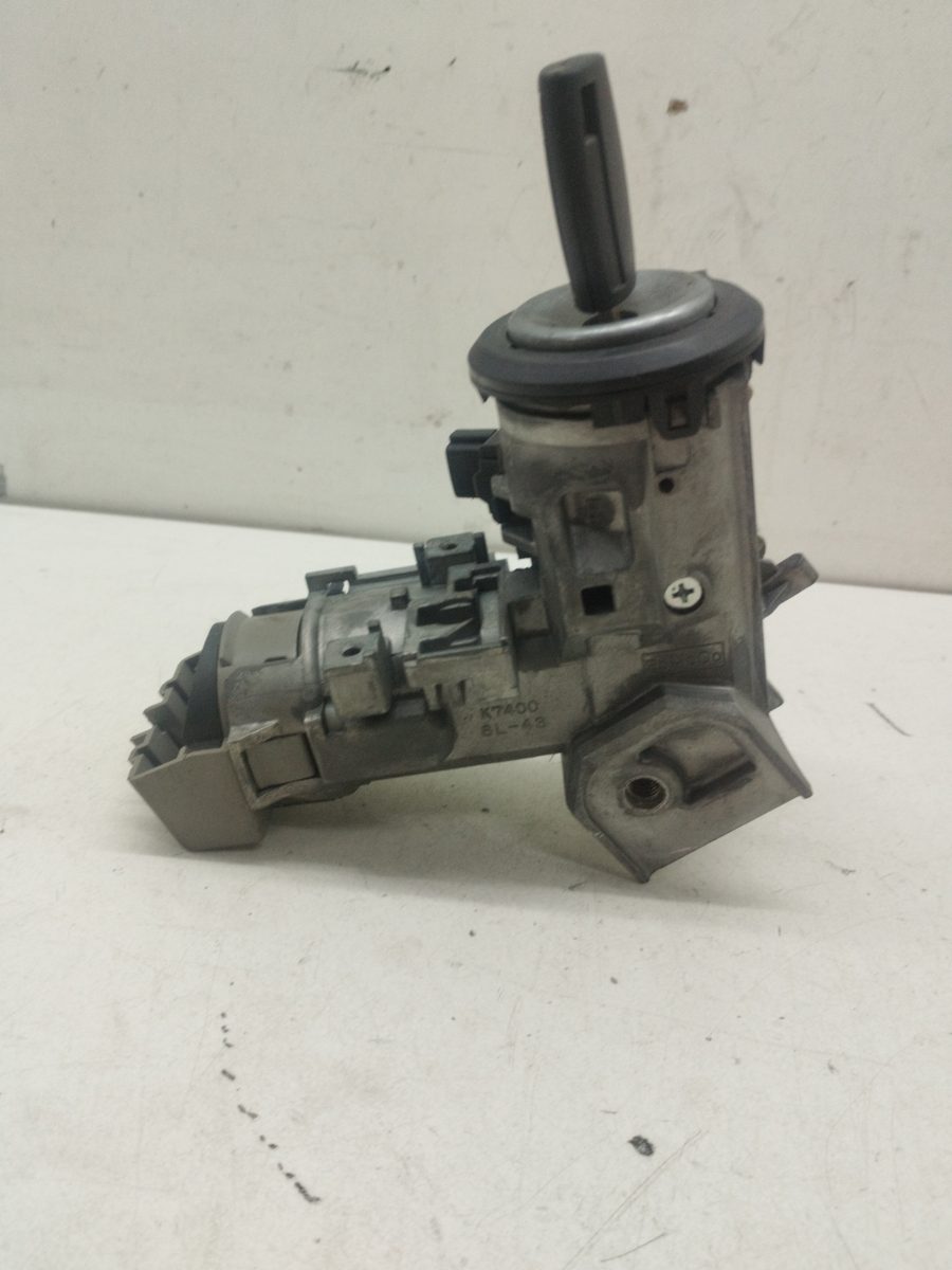 Llave De Arranque Ford Fiesta (CB1) 2008-2013 Ambiente 1.25L 44kW 8V513F880DA