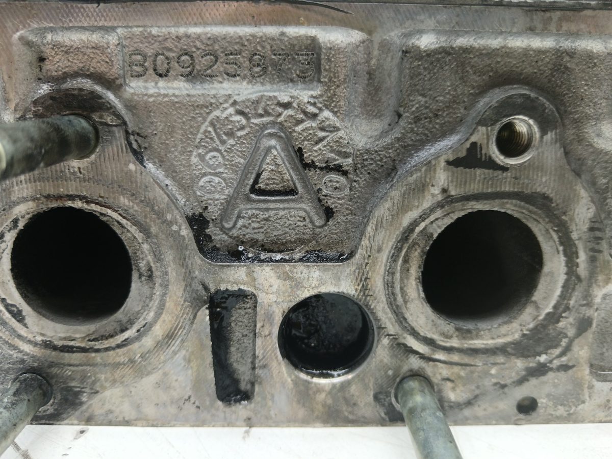 Tapa De Cilindros Citroën C2 2003-2010 1.4 HDi 1.4L 50kW 9643477110