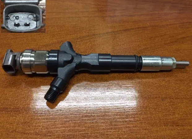 INYECTOR COMMON RAIL HILUX 3.0TD 2005 AL 2010